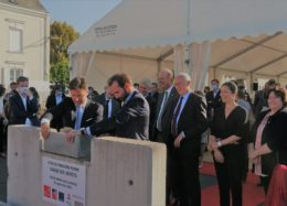 Angers : pose de première pierre pour les futurs bureaux de la Caisse des Dépôts