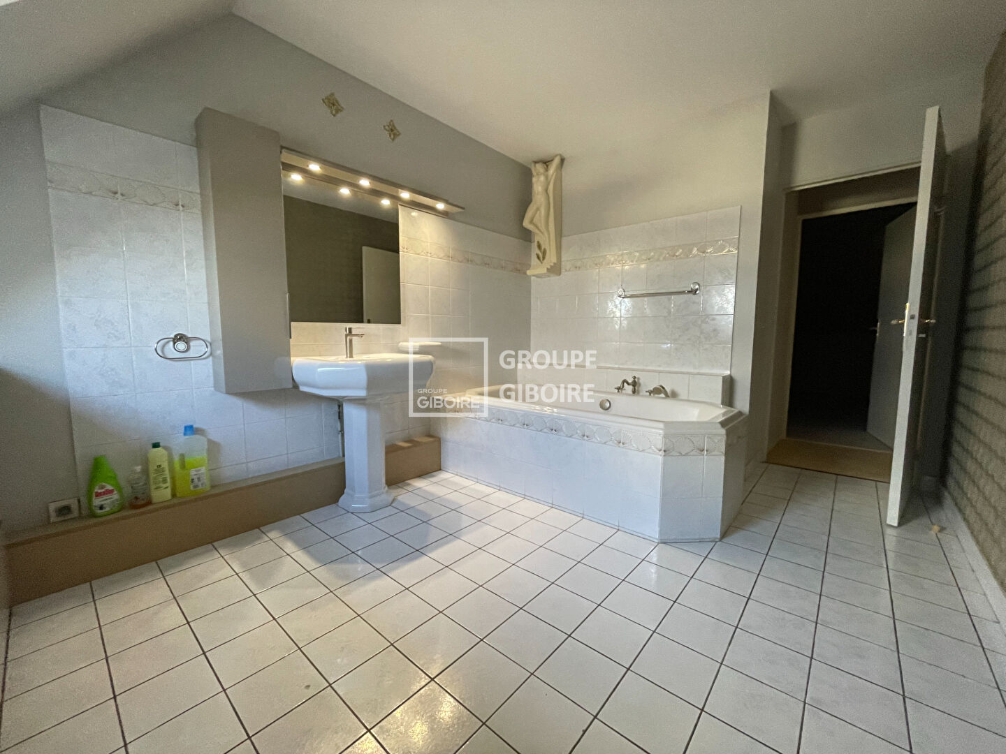 Appartement T6  - RENNES (ALG25024) - photo-5