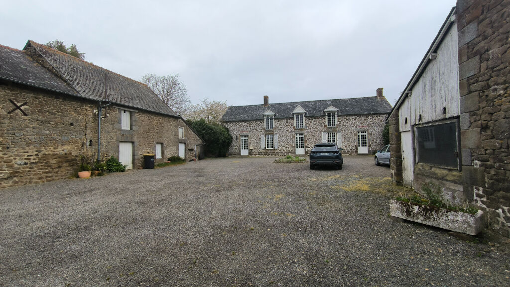 Maison T5  - HEDE BAZOUGES (BM24758E) - photo-1