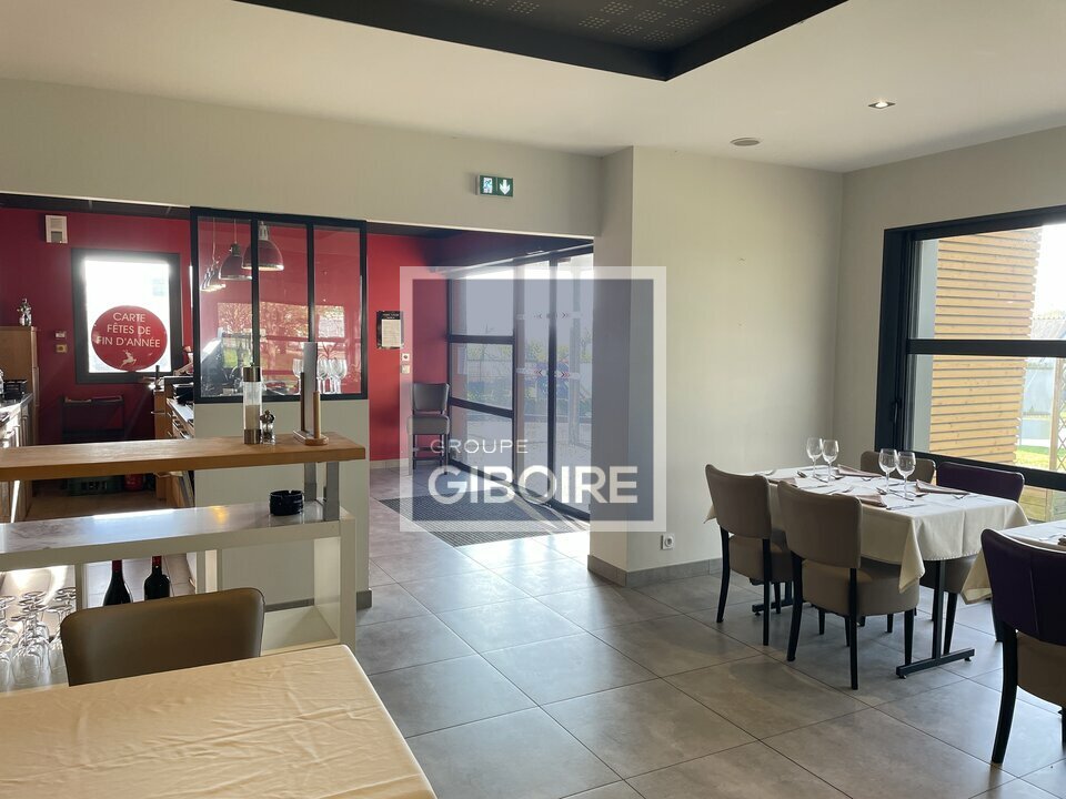 Local d'activites  - CHATEAUBOURG (35.6662) - photo-3
