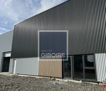 Local d'activites  - LA MEZIERE (35.6414) - vignette