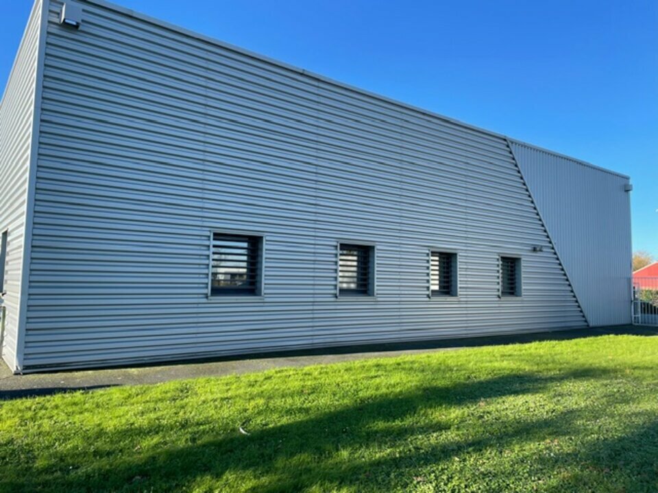 Local d'activites  - LES GARENNES SUR LOIRE (49.017387) - photo-1