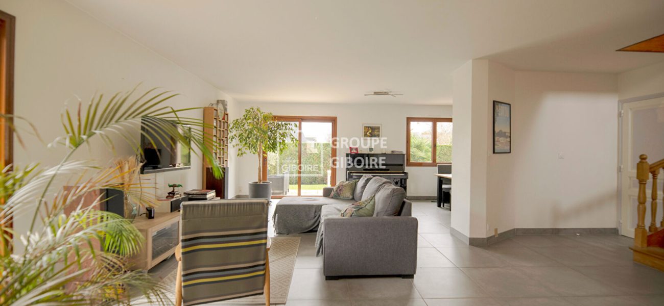 Maison T8  - BRUZ (GLH25436) - photo principale