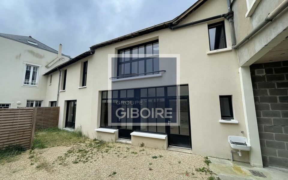 Bureaux  - ANGERS (49.017371) - photo principale