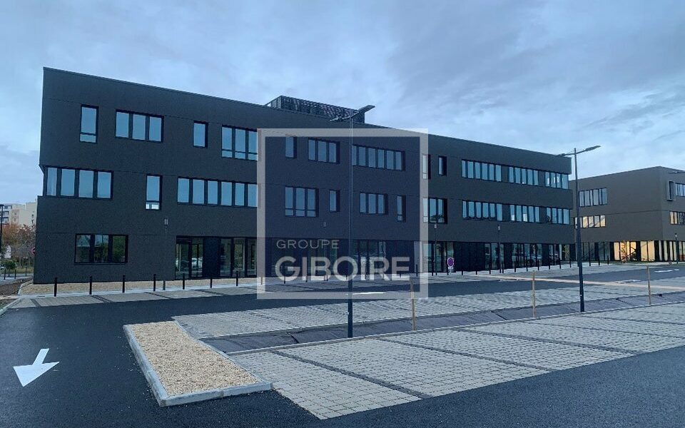 Bureaux  - ANGERS (49.017342) - photo principale