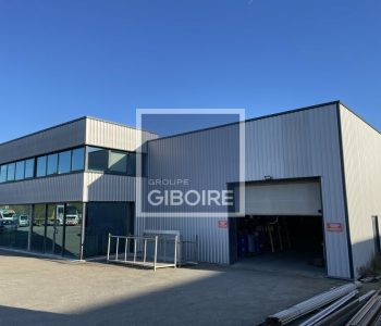 Local d'activites  - LIFFRE (35.6461) - vignette