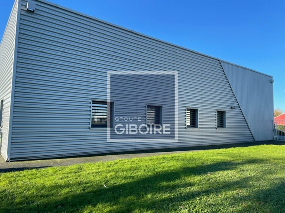 Local d'activites  - LES GARENNES SUR LOIRE (49.017387) - photo-1