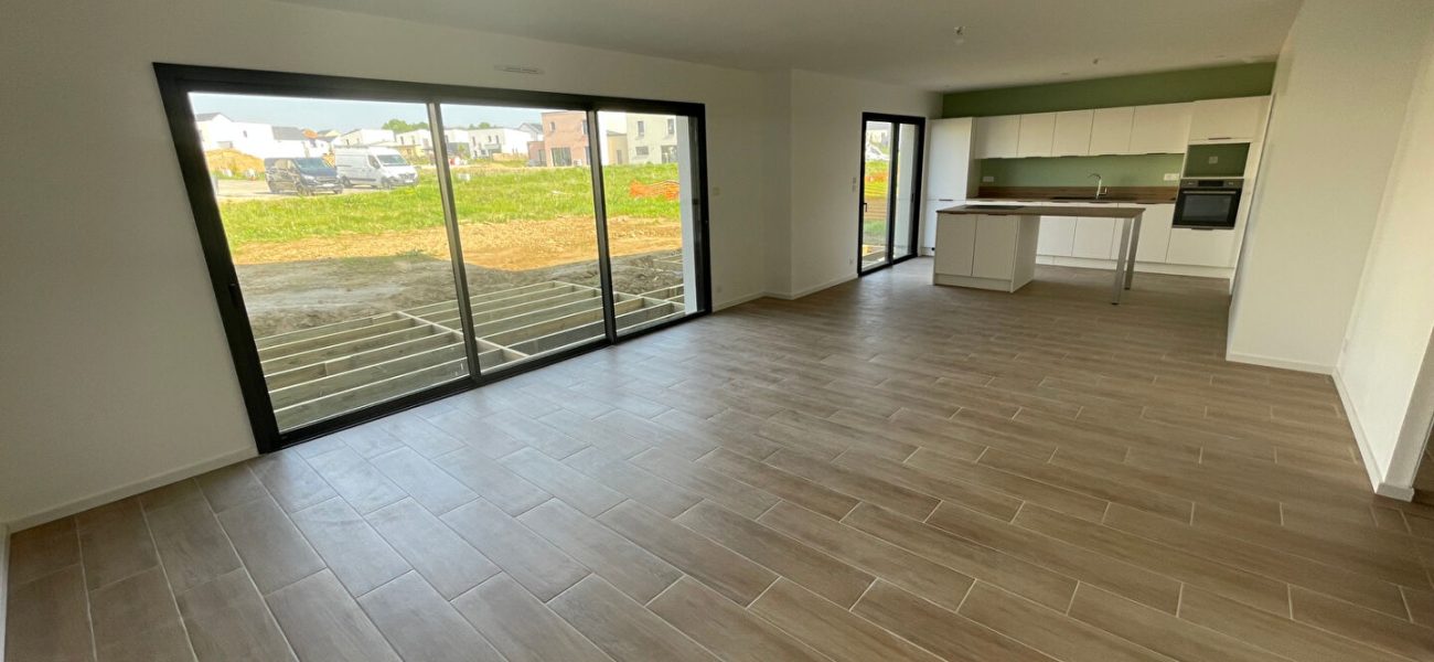 Maison T6  - LA CHAPELLE DES FOUGERETZ (MBO25597) - photo principale