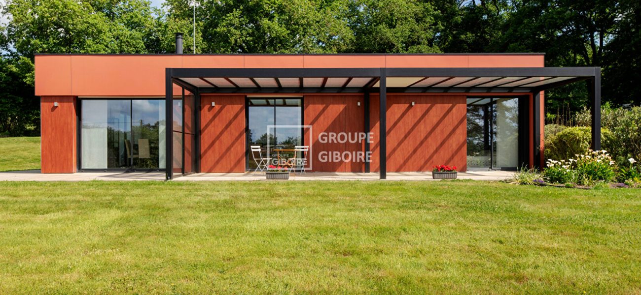 Maison T6  - GUICHEN (24800E) - photo principale