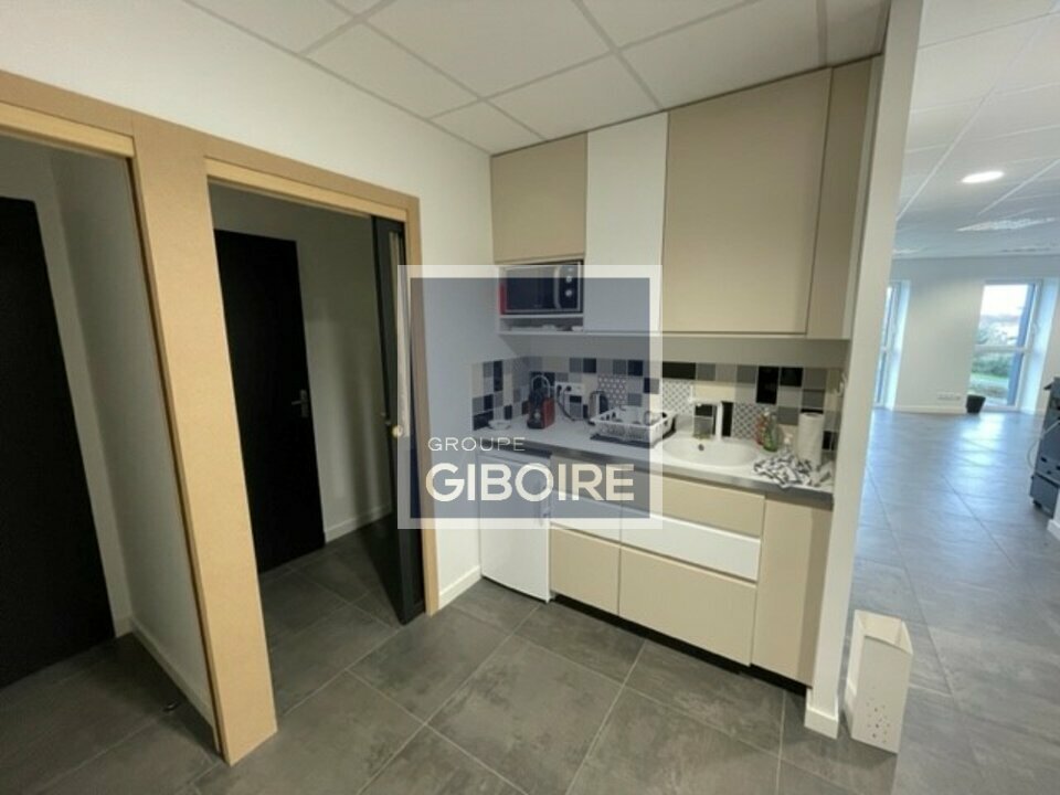 Bureaux  - NOYAL CHATILLON SUR SEICHE (35.5056) - photo-2