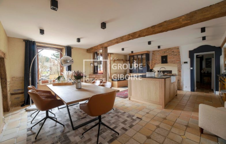 Maison T8  - NOYAL CHATILLON SUR SEICHE (JR25308E) - vignette