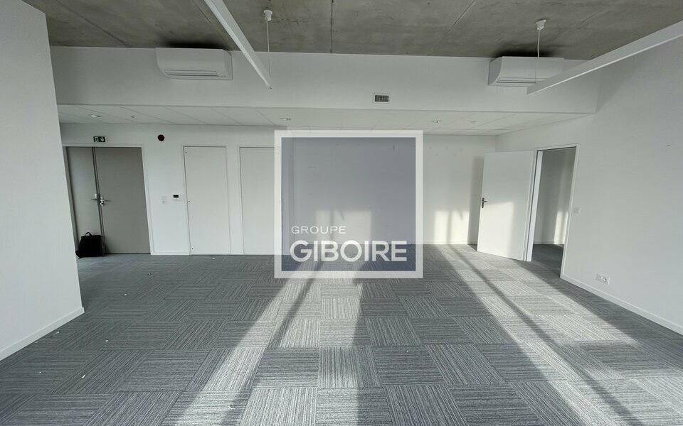 Bureaux  - ANGERS (49.017299) - photo principale