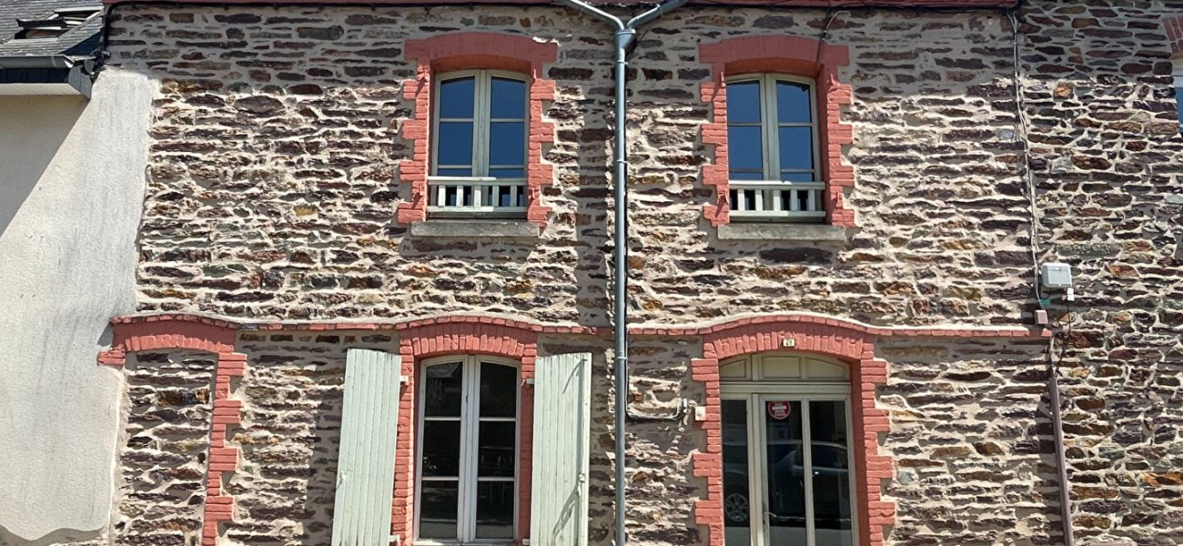 Maison T3  - GUICHEN (JR25723E) - photo principale