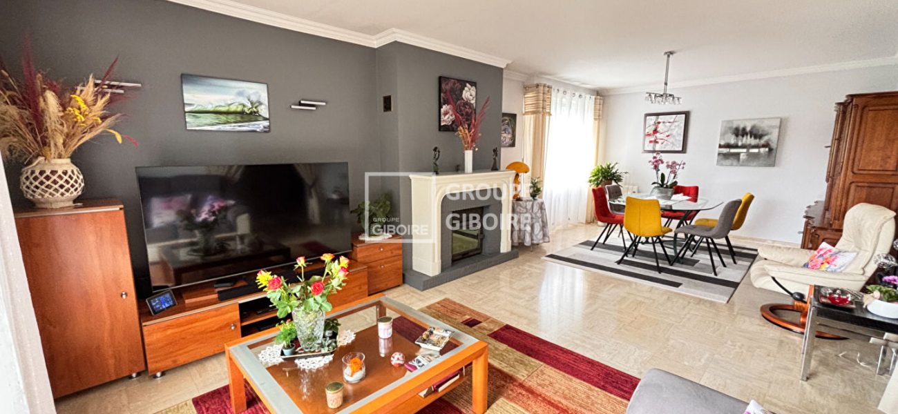Maison T6  - NOYAL SUR VILAINE (LH25615F) - photo principale