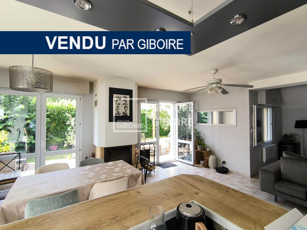 Maison T5  - MONTGERMONT (LG25672E) - photo-1