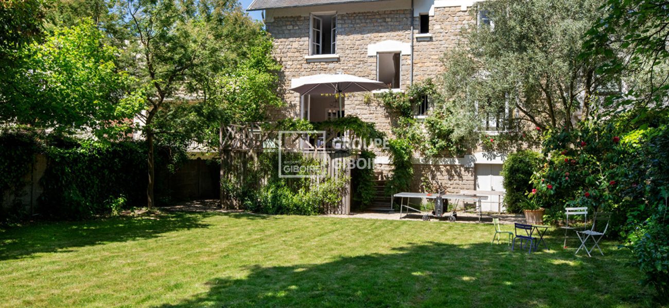 Maison T8  - RENNES (ALG25506) - photo principale