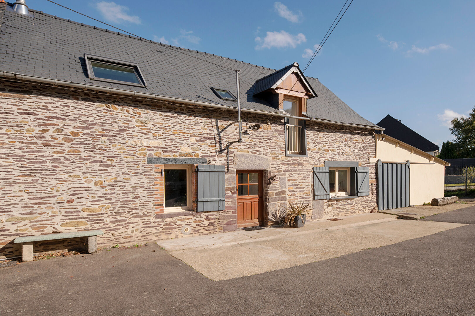 Maison T5  - ORGERES (JR25915E) - photo-1
