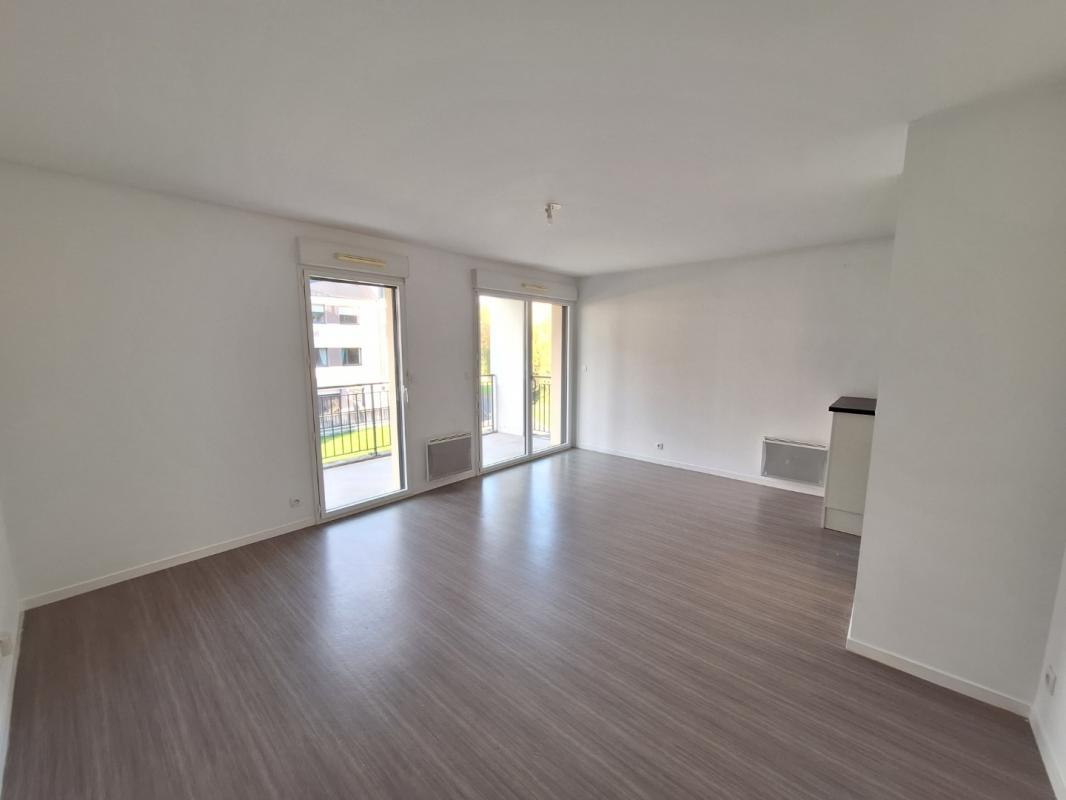 Appartement T3  - Noyal Chatillon Sur Seiche (479167) - photo-2