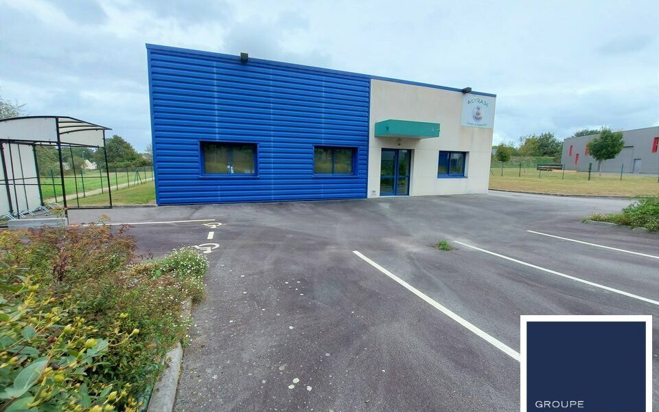 Local d'activites  - TREILLIERES (44.018745) - photo principale