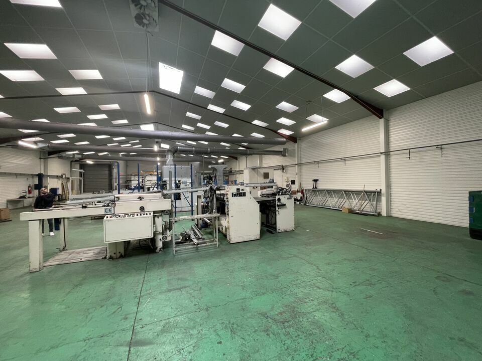 Local d'activites  - LA CHAPELLE SUR ERDRE (44.019000) - photo-4