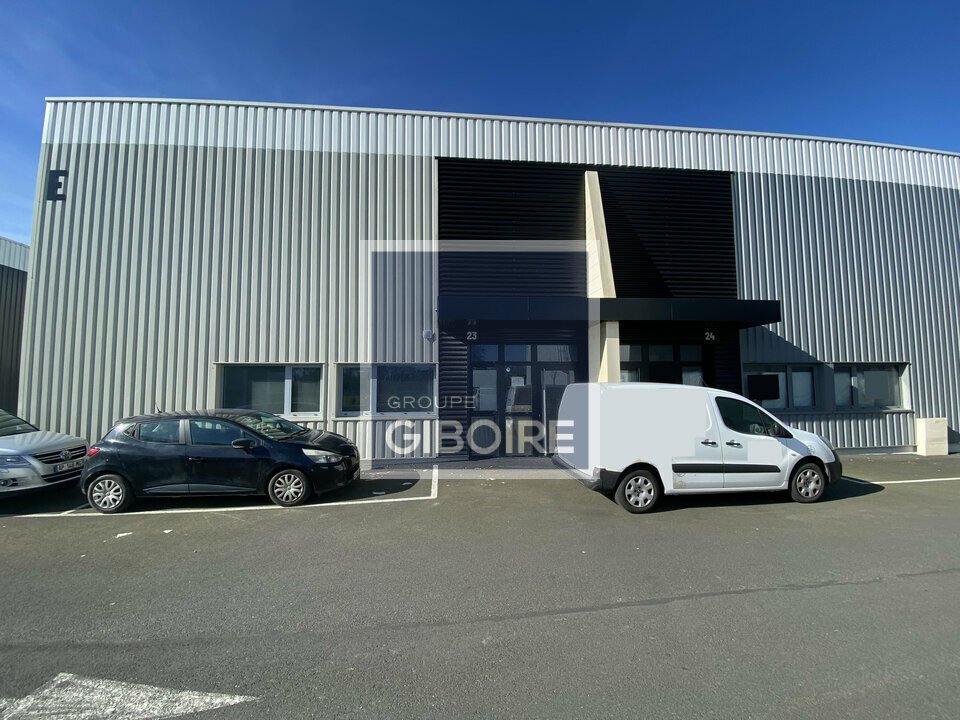 Local d'activites  - LA MEZIERE (35.6643) - photo-1