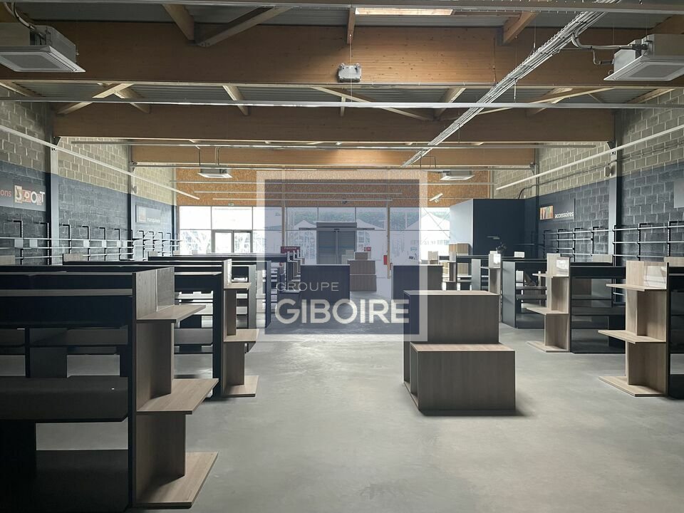 Local commercial - a louer  - PELLOUAILLES LES VIGNES (49.017406) - photo-2