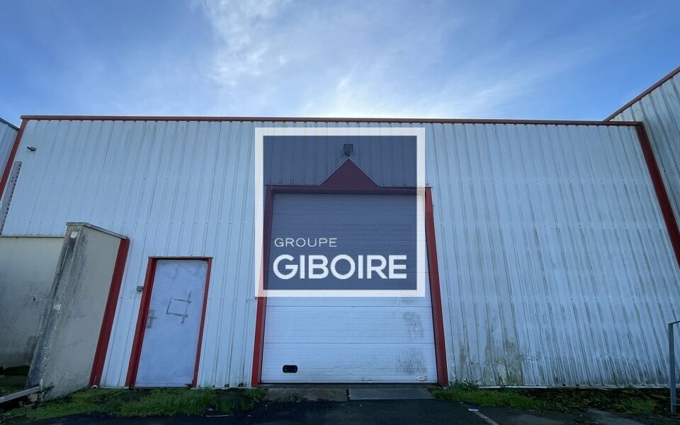 Local d'activites  - VEZIN LE COQUET (35.4429) - photo principale