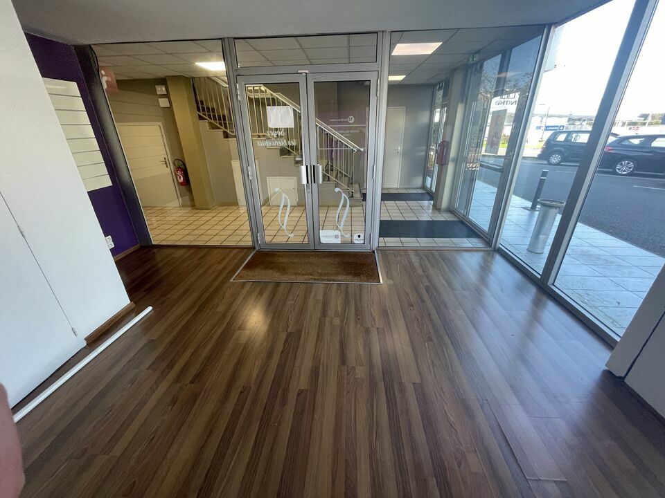 Local commercial - a louer  - ORVAULT (44.018975) - photo-7