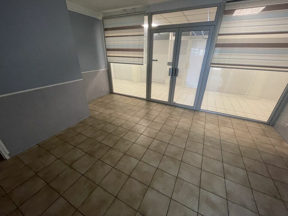 Local commercial - a louer  - ORVAULT (44.018975) - photo-2