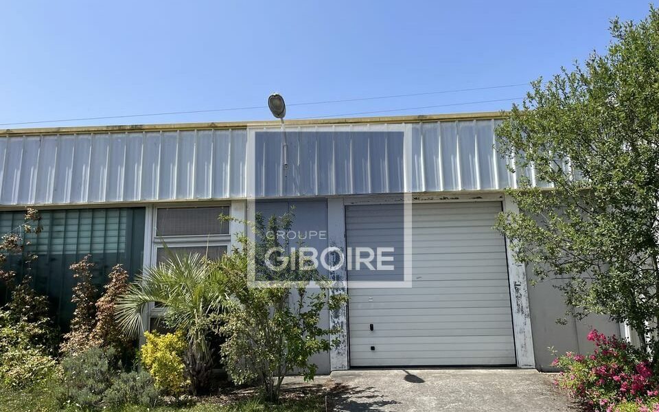 Local d'activites  - LE RHEU (35.6759) - photo principale