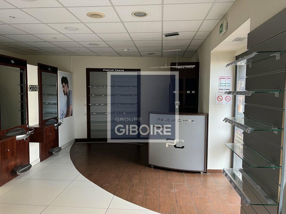 Local commercial - a louer  - MONTFORT SUR MEU (35.6936) - photo-5