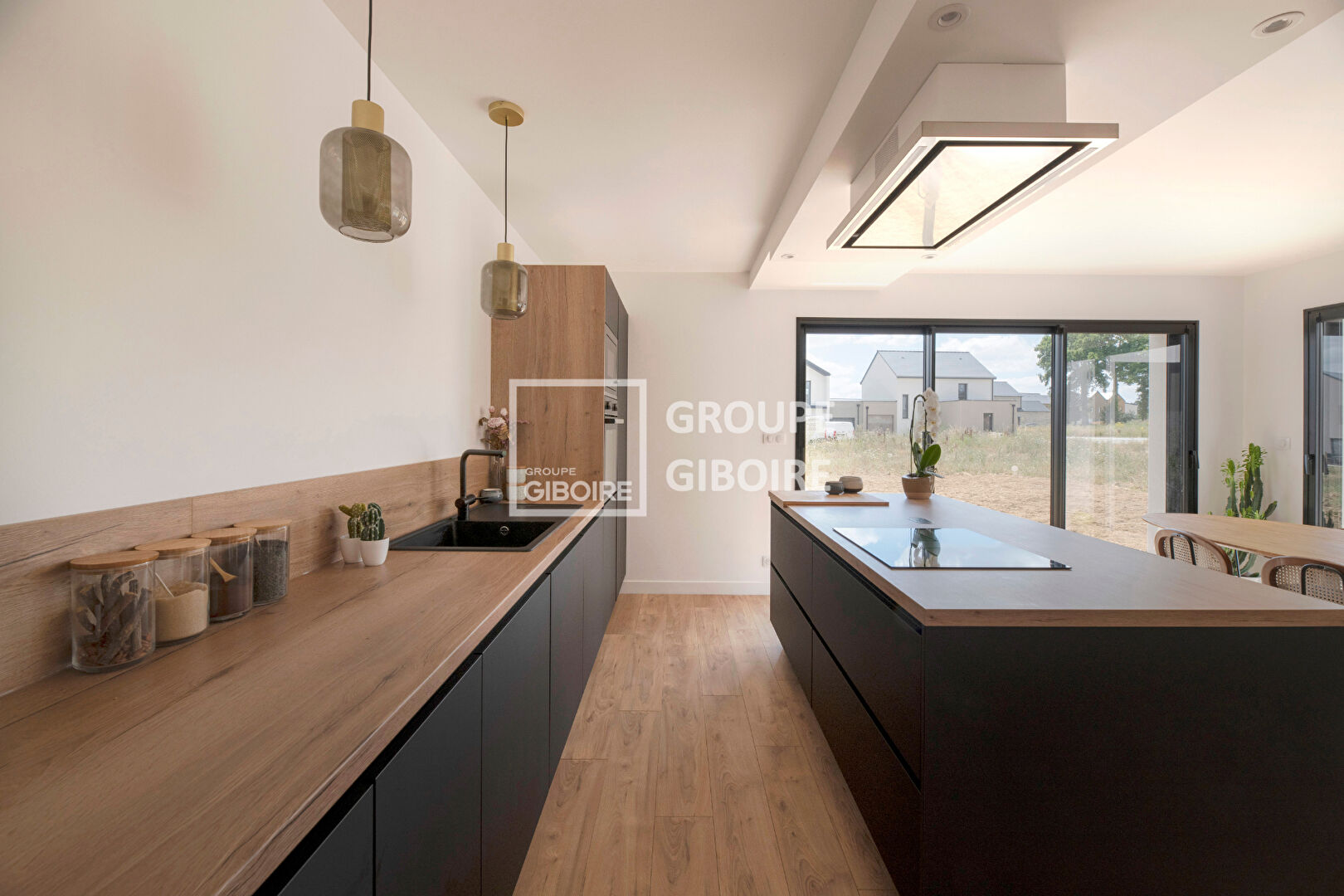 Maison T6  - LA CHAPELLE DES FOUGERETZ (MBO25745E) - photo-2