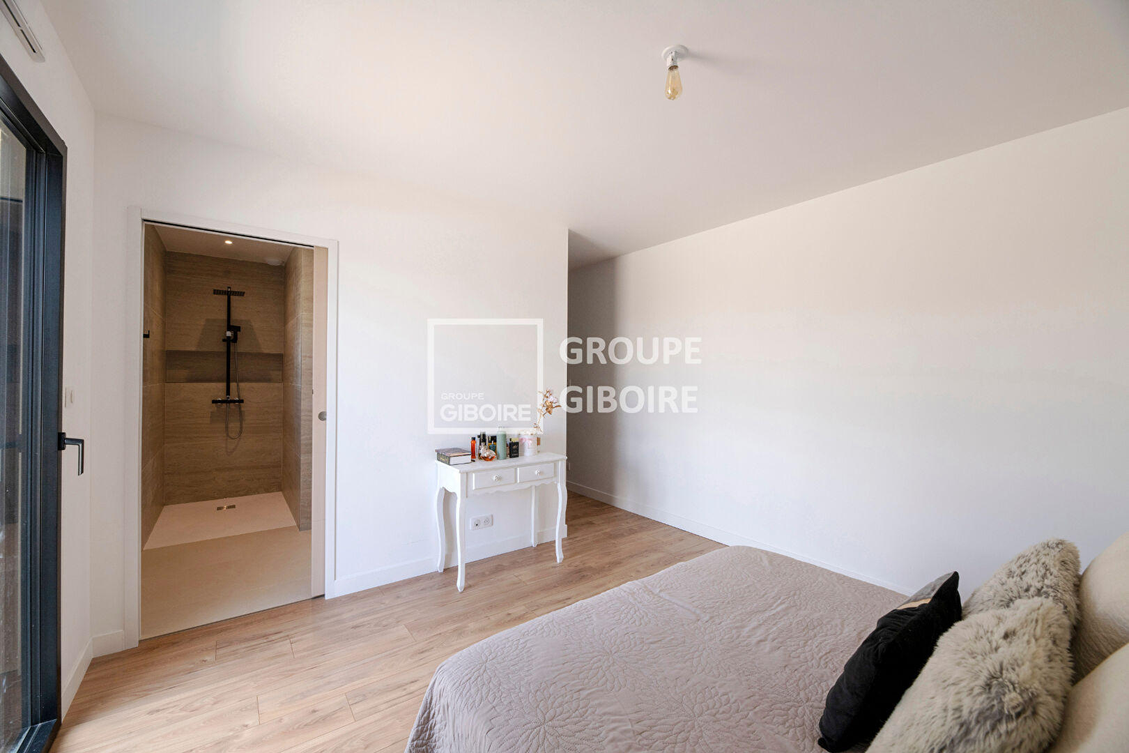 Maison T6  - LA CHAPELLE DES FOUGERETZ (MBO25745E) - photo-4