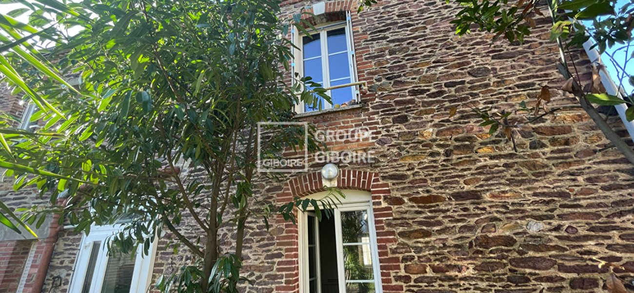 Appartement T2  - RENNES (AX26107G) - photo principale