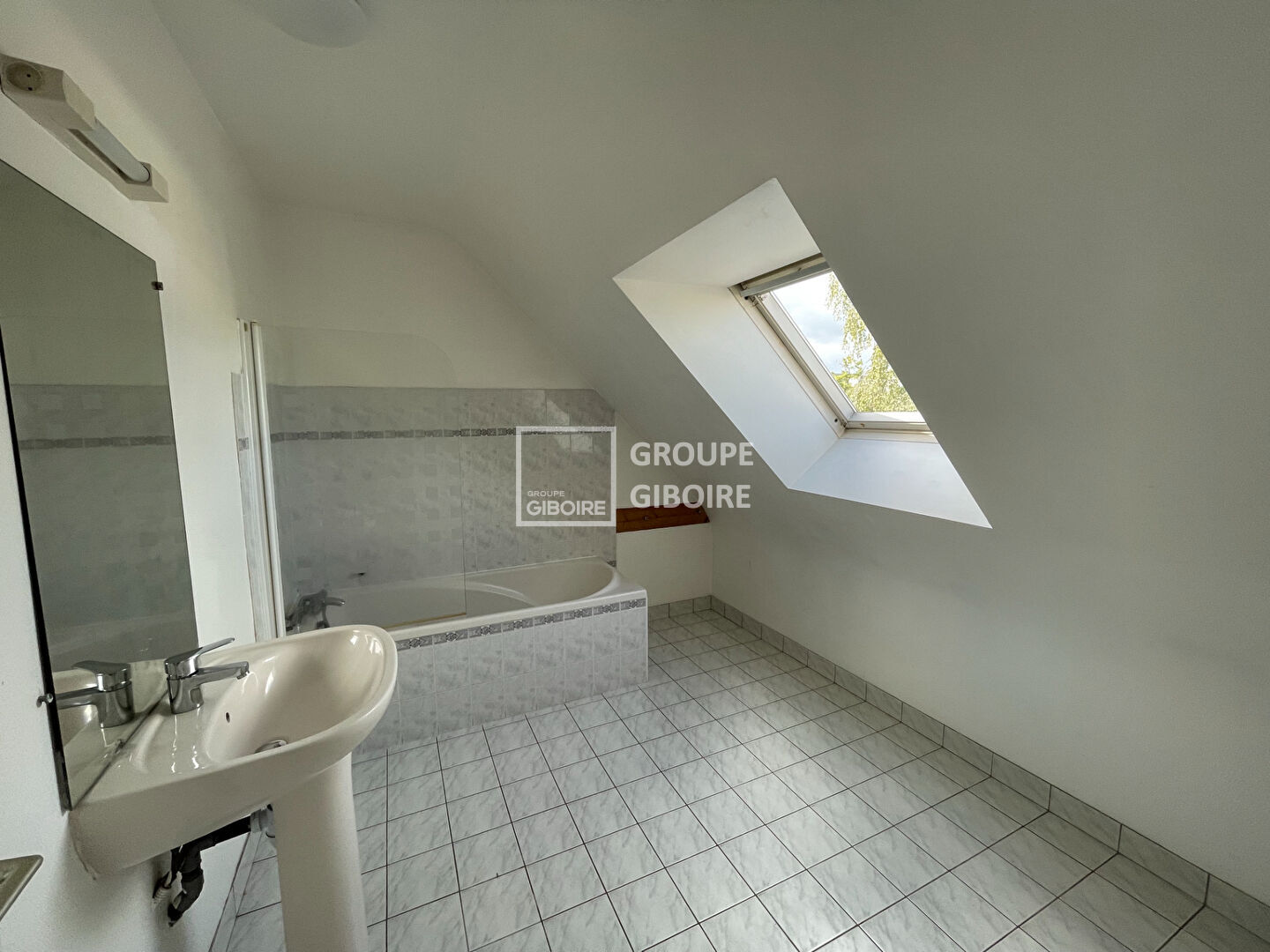 Maison T6  - PONT PEAN (GLH26046GE) - photo-8