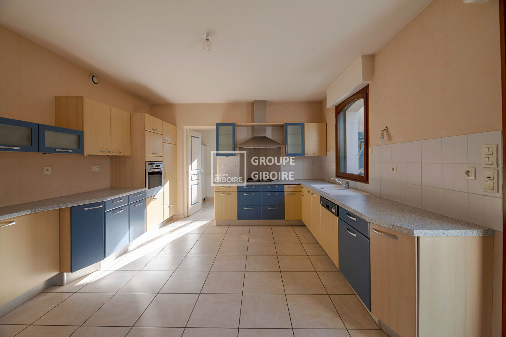 Maison T8  - NOYAL CHATILLON SUR SEICHE (JR25903E) - photo-4
