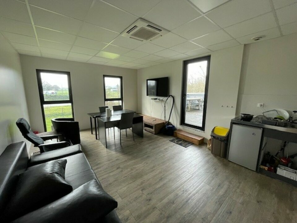 Bureaux  - NOYAL SUR VILAINE (35.6576) - photo-5