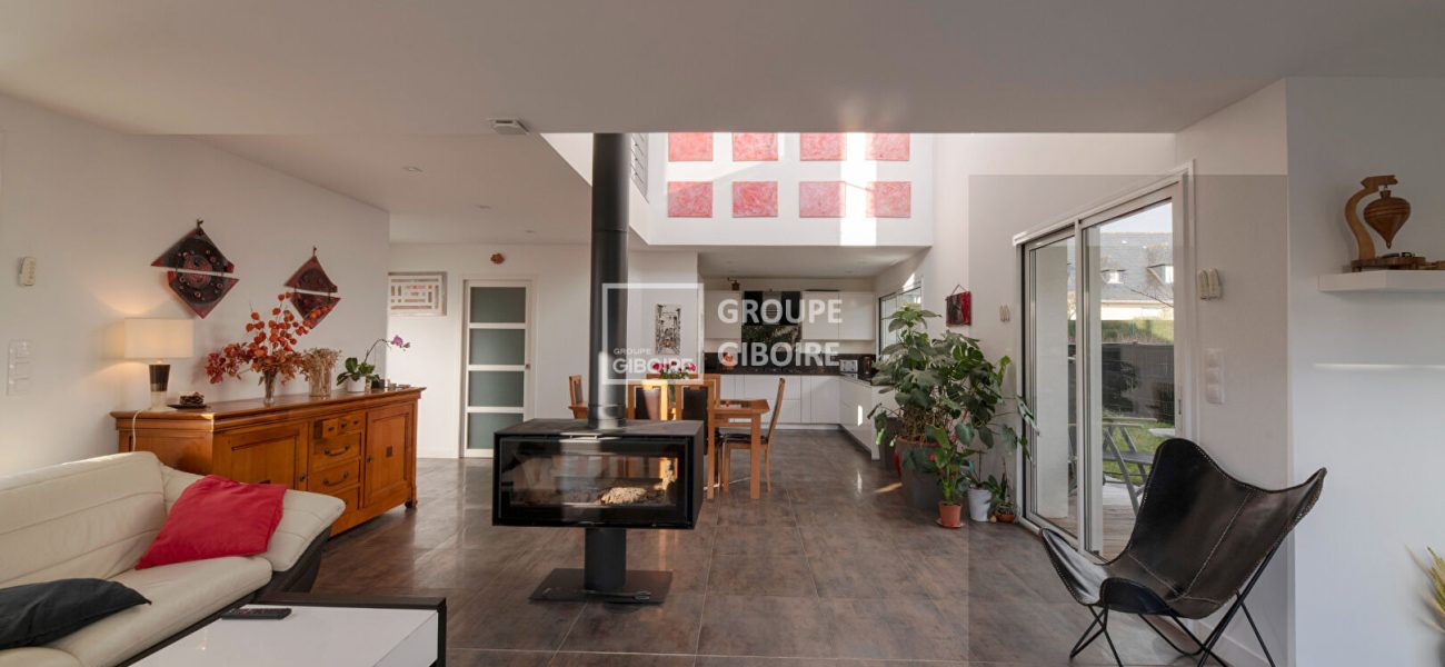 Maison T8  - MONTGERMONT (BM26054) - photo principale