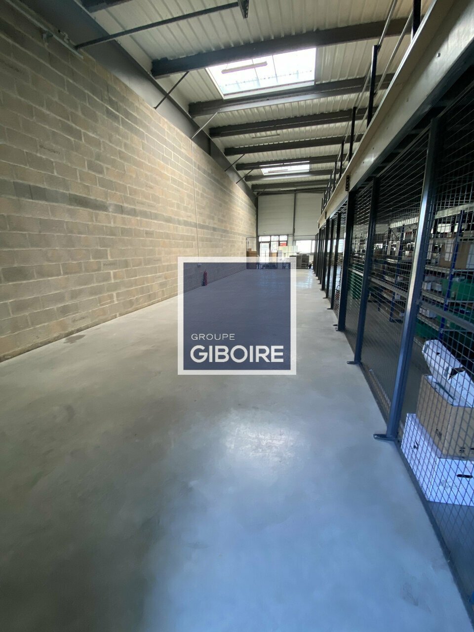 Local d'activites  - LA MEZIERE (35.6643) - photo-3