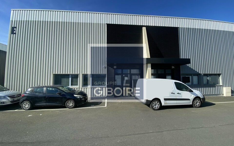 Local d'activites  - LA MEZIERE (35.6643) - photo principale