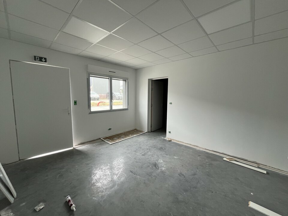 Local d'activites  - THORIGNE FOUILLARD (35.6454) - photo-9