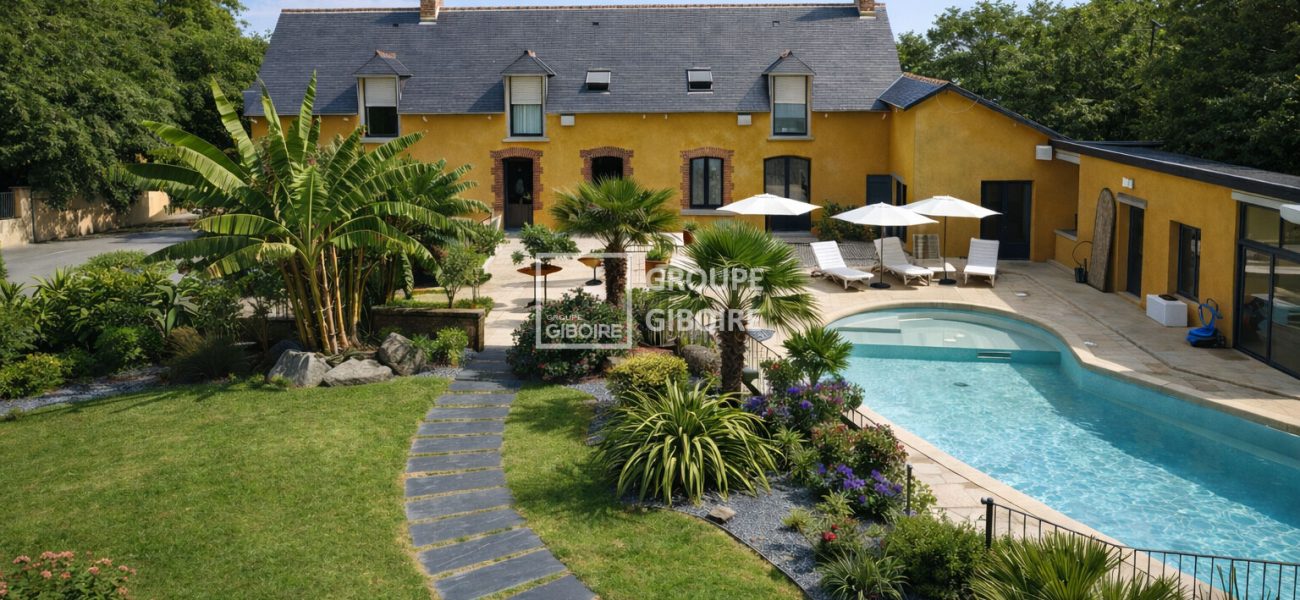 Maison T8  - NOYAL CHATILLON SUR SEICHE (JR25308E) - photo principale
