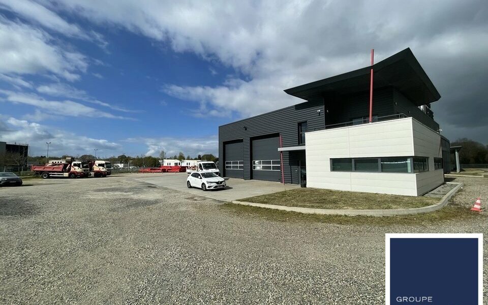 Local d'activites  - TREILLIERES (44.019078) - photo principale