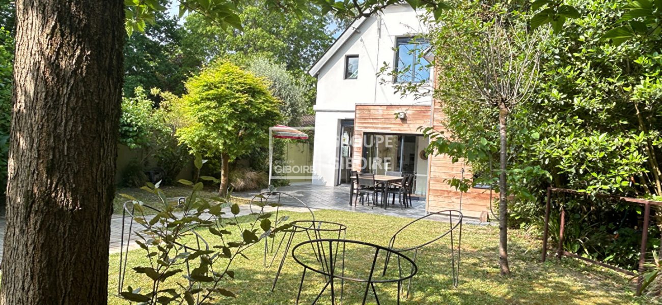 Maison T6  - RENNES (JP26202-E0505) - photo principale