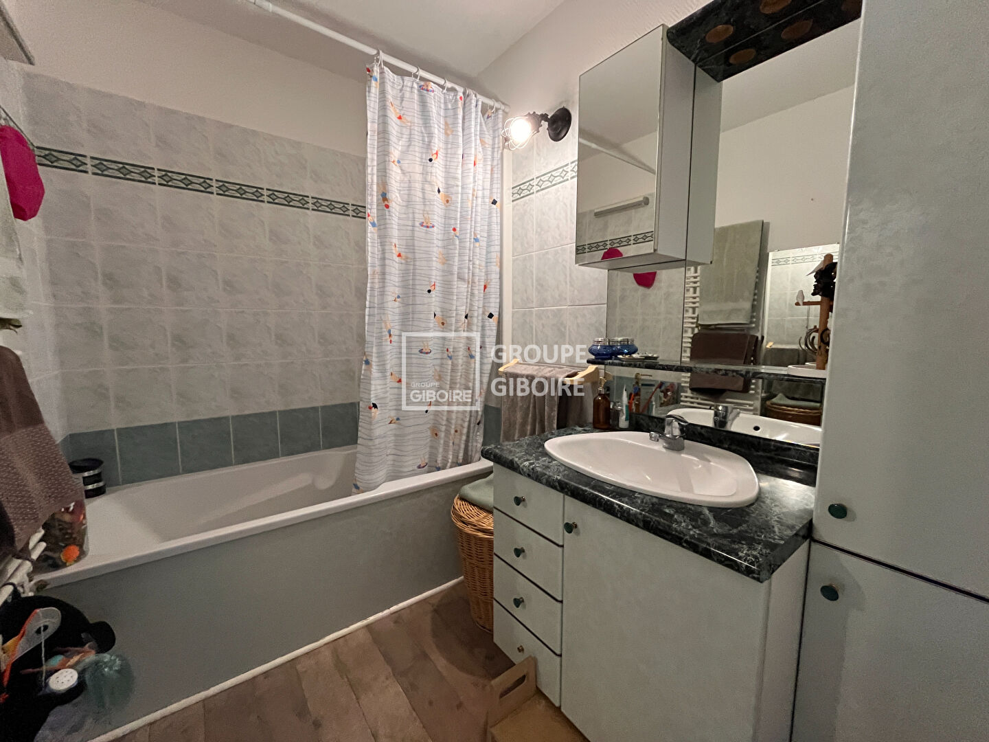 Appartement T4  - REZE (SE26346E) - photo-9