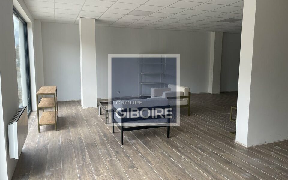 Bureaux  - AVRILL (49.017471) - photo principale