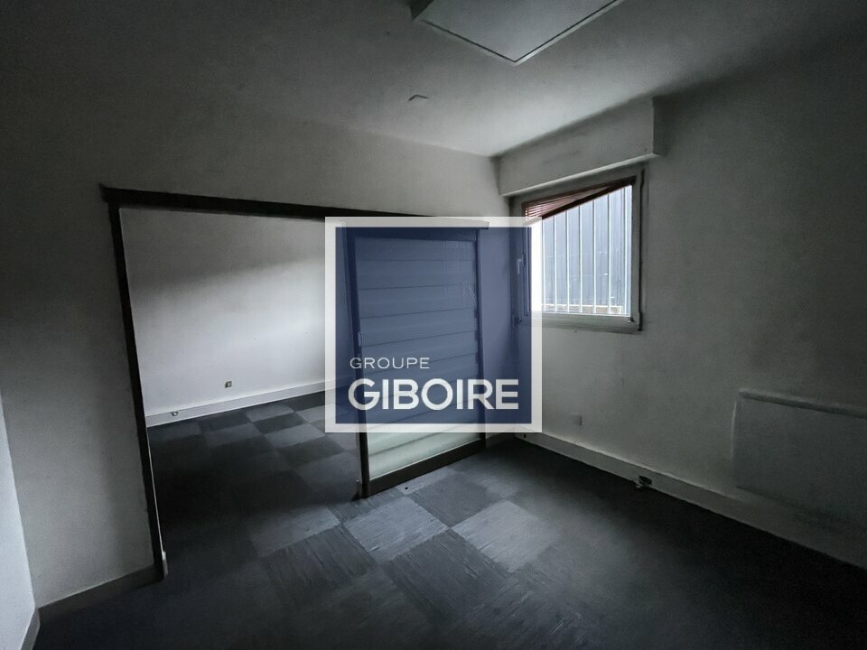 Local d'activites  - NOYAL-CHTILLON-SUR-SEICHE (35.7057) - photo-4