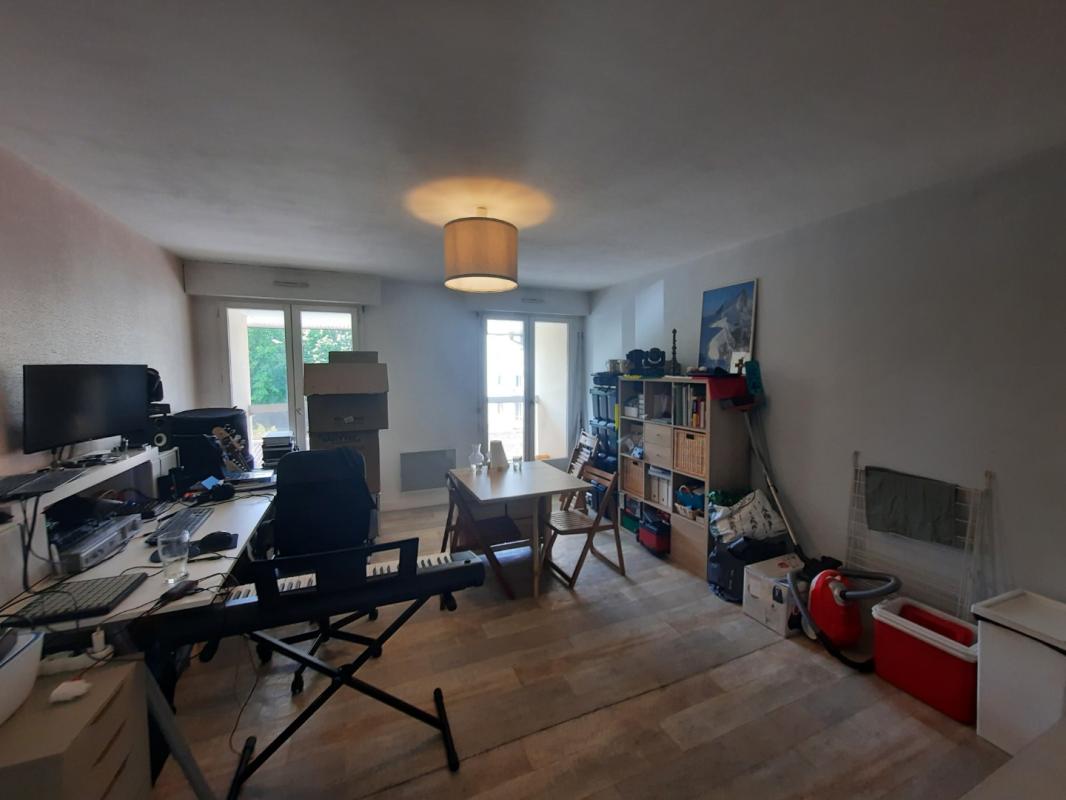 Appartement T2  - Saint Jacques De La Lande (520116) - photo-3