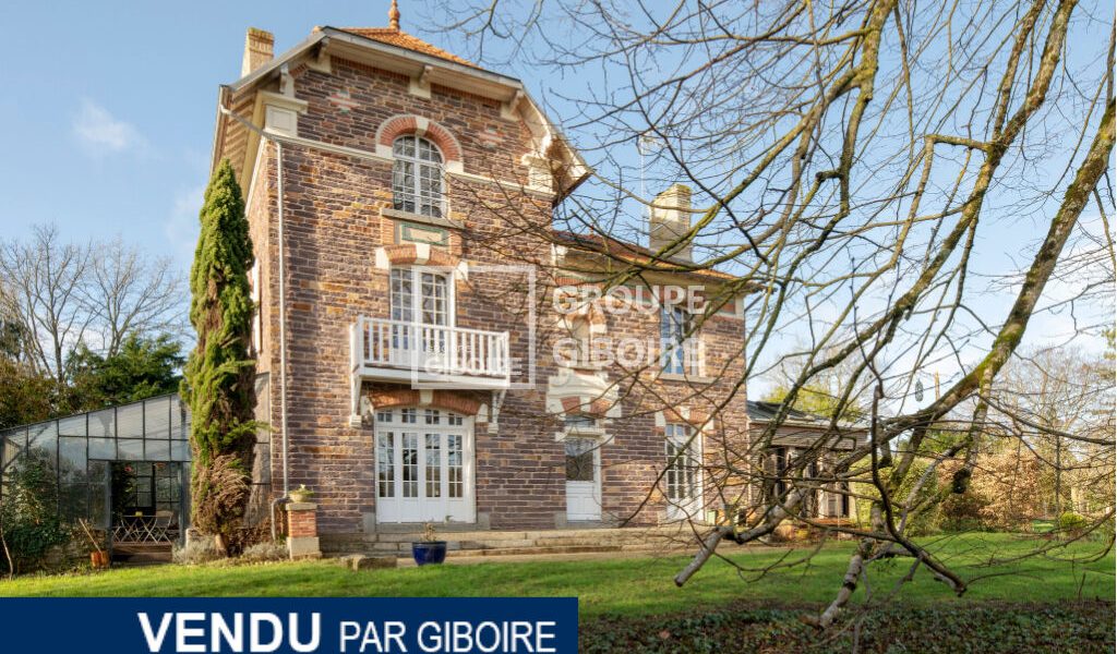 Maison T8  - GUICHEN (JR26087E) - photo principale