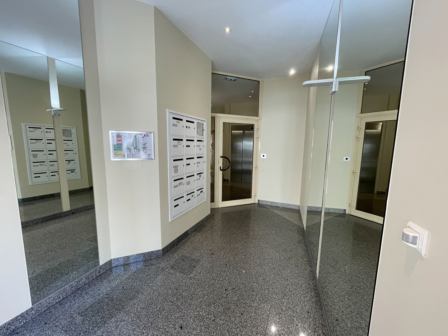 Appartement T2  - RENNES (ALG26244) - photo-8